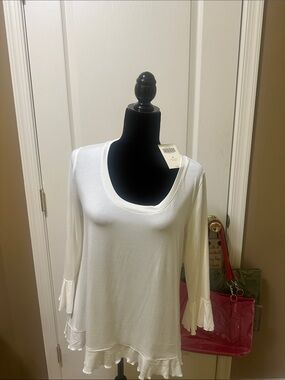 Boston Proper Off- White Scoop Neck Ruffle-Hem Tunic